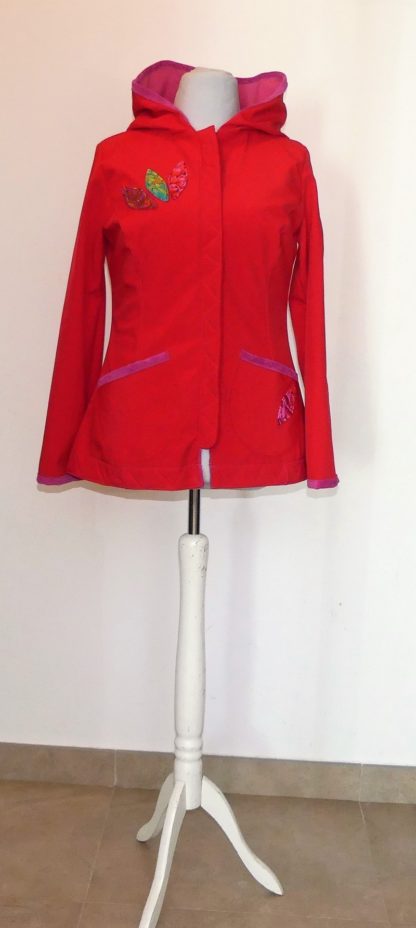 Veste princesse en softshell version courte rouge T42/44 – Image 5