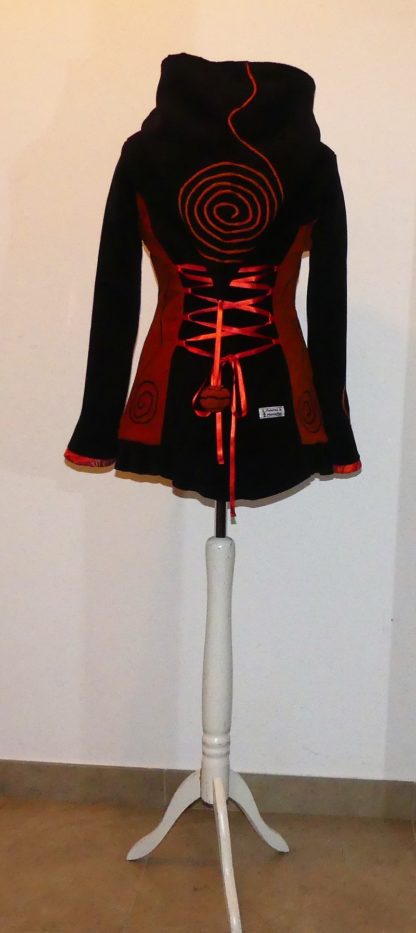 Veste princesse lutin avec lacets et volant, noir et grenade T40/42 – Image 5