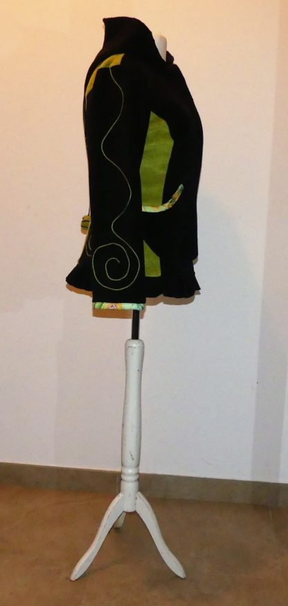 Veste princesse lutin avec volant et lacets, vert anis et noir T42/44 – Image 5