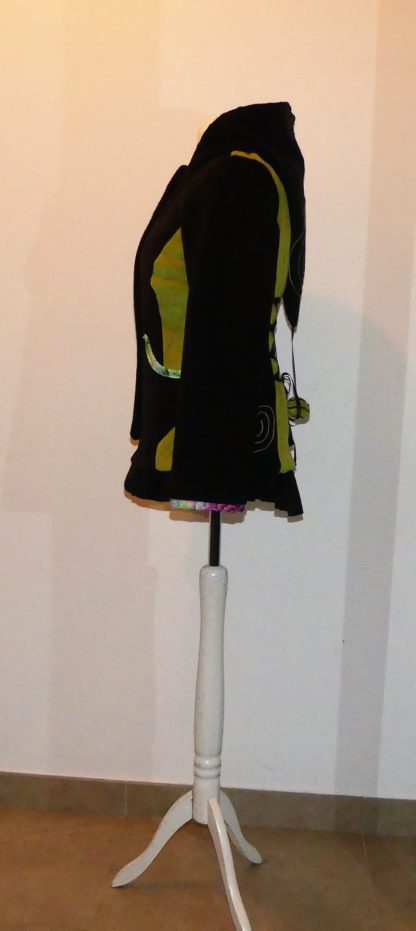 Veste princesse lutin avec volant et lacets, vert anis et noir T42/44 – Image 7