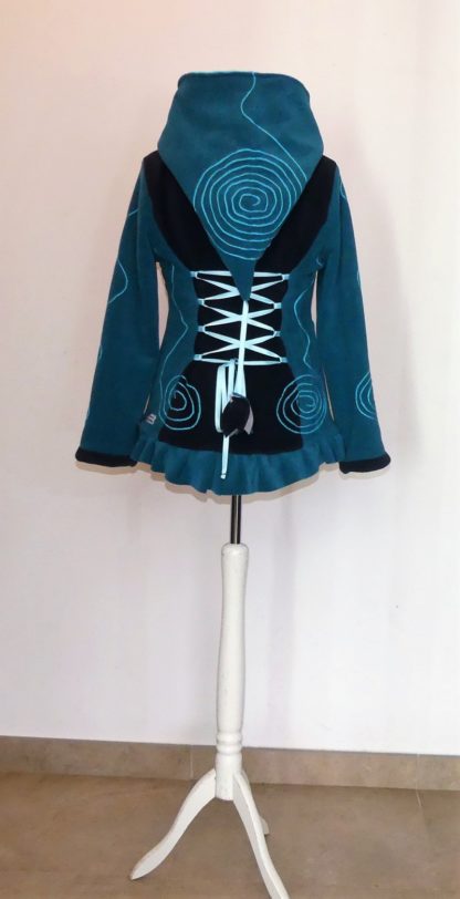 Veste princesse lutin sea blue et marine avec volant et laçage T42 – Image 4