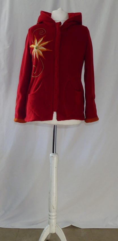 Veste polaire rouge et fleurs en laine cardé T40 – Image 2
