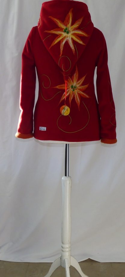 Veste polaire rouge et fleurs en laine cardé T40 – Image 4