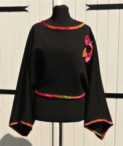 Poncho kimono court en jersey noir et grenade  mi-saison Taille unique