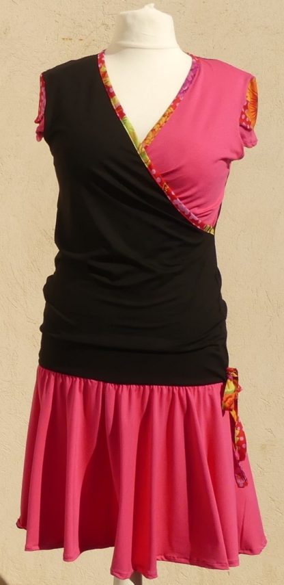 Robe en jersey viscose noir et rose + coton Japonais rouge et rose T40/42