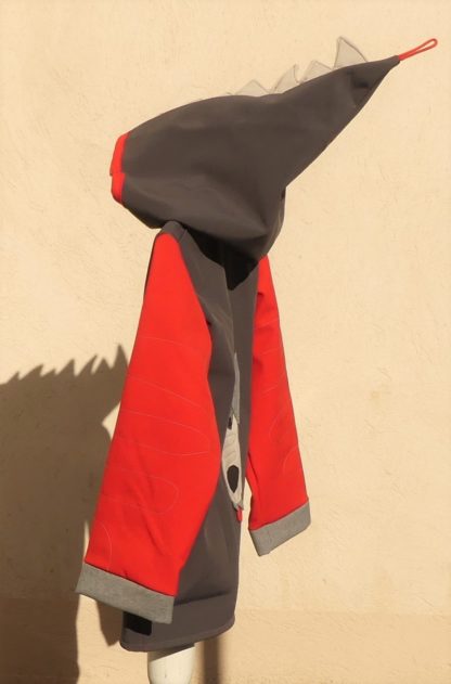 Veste lutin déperlante en softshell taupe et rouge avec "le loup" – Image 6