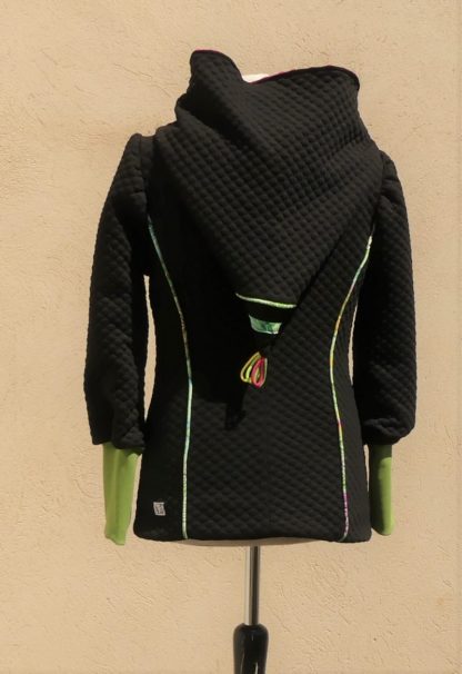 Veste à capuche lutin en jersey matelassé noir et rose pulpe Taille 40 – Image 3