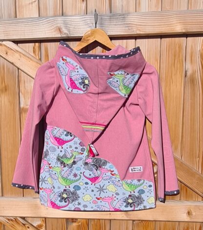 VESTE FILLE EN SOFTSHELL IMPERMEABLE ROSE CHINE CLAIR AVEC DRAGON 10 ans