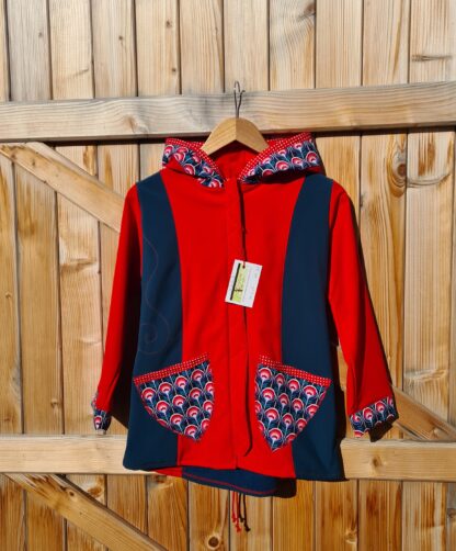 VESTE FILLE EN SOFTSHELL IMPERMEABLE BLEU/VERT ET ROUGE 10 ans – Image 2