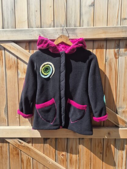 VESTE EN POLAIRE CAPUCHE LUTIN FILLE T6 ANS – Image 6